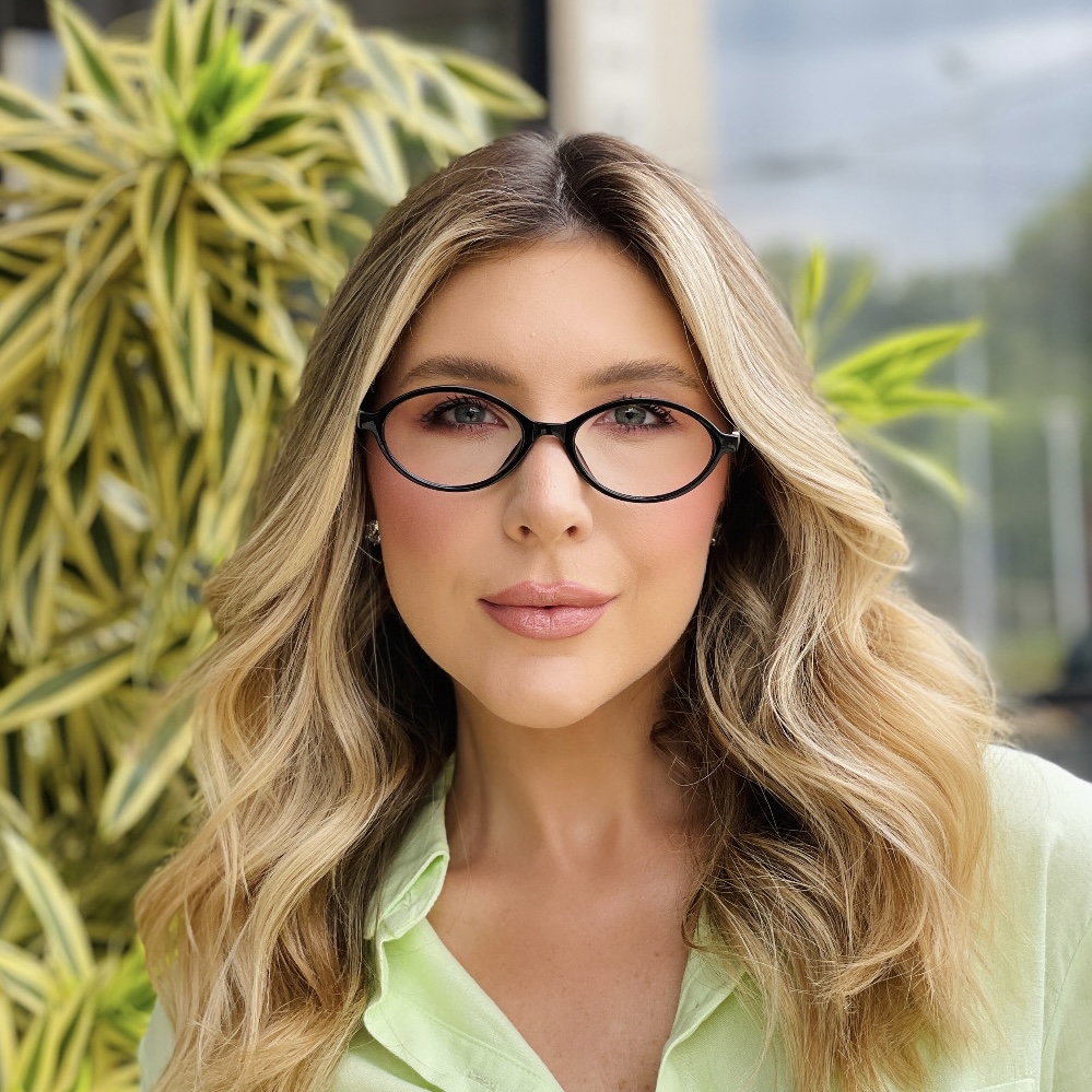 erros ao escolher óculos de grau que envelhecem