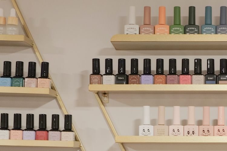 Guia Completo: Como Escolher o Organizador de Esmaltes Ideal para Seu Espaço