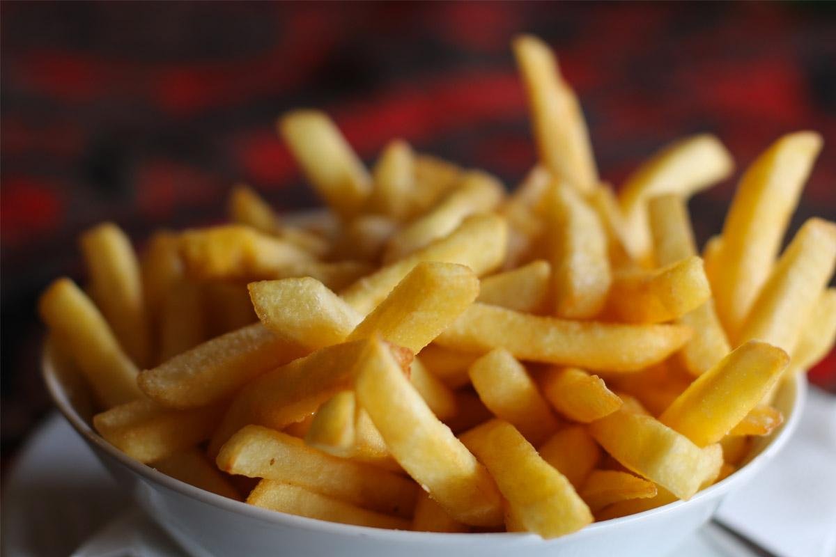 5 ideias de títulos:
1. A Verdadeira Origem da Batata Frita: Bélgica ou França?
2. 