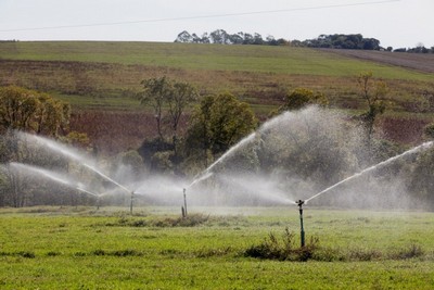 outorga de uso da água para irrigação