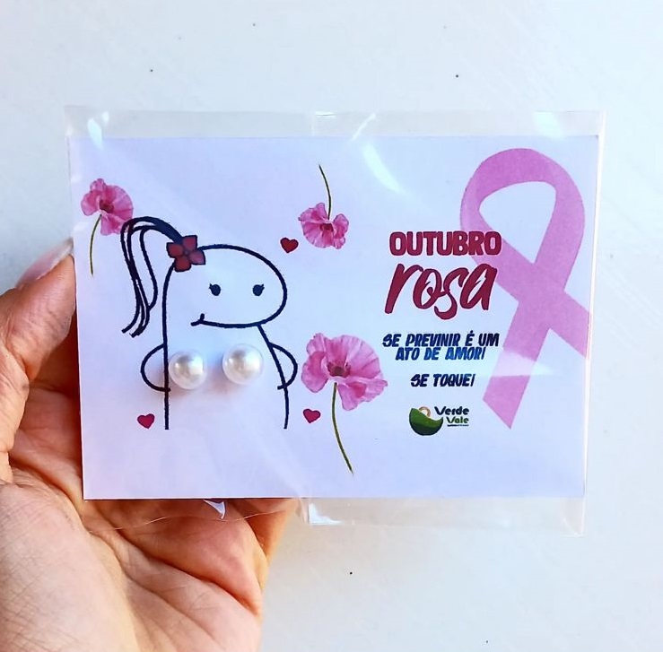como fazer painel outubro rosa