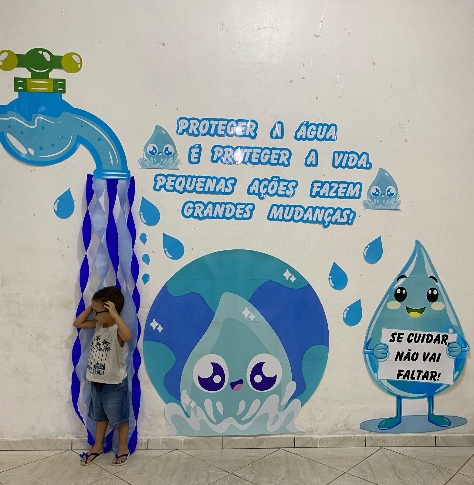 ideias de painel de água para sala de estar