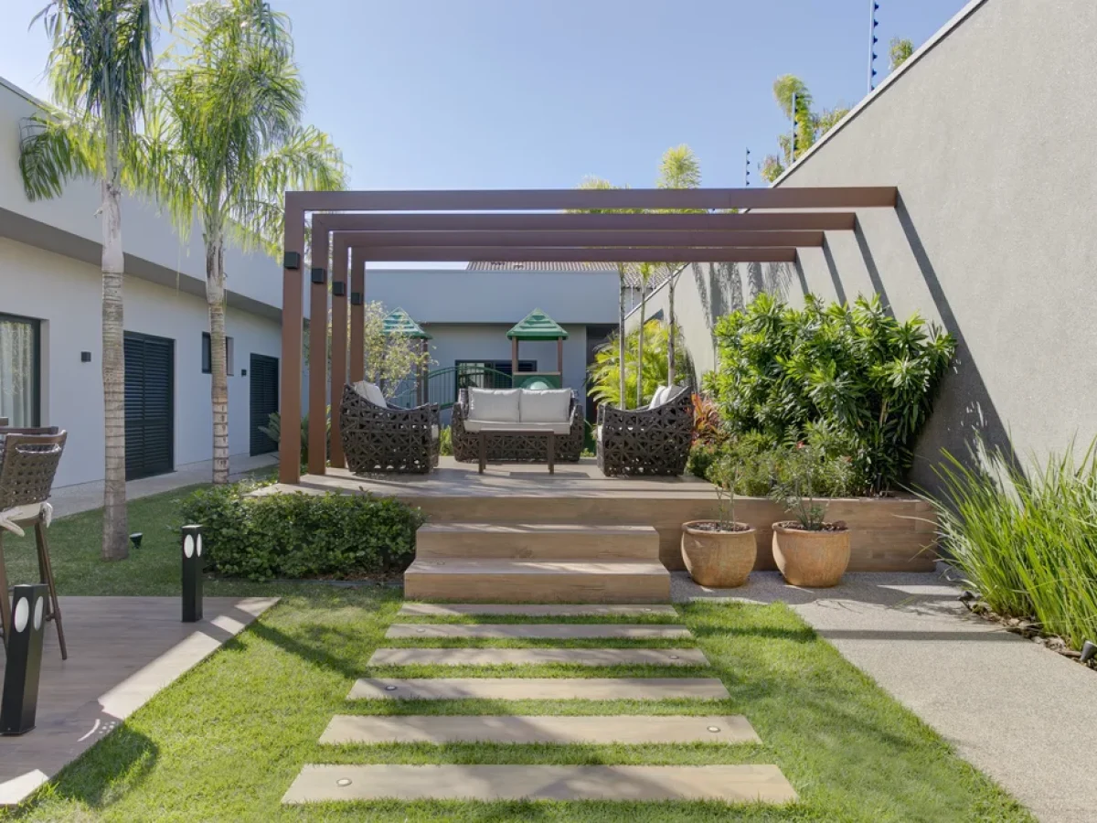 Jardins com Pedras: Soluções Criativas e de Baixo Custo para Sua Entrada