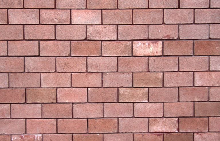 parede de tijolo ecológico problemas