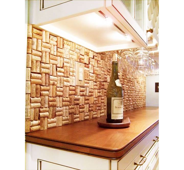 5 ideias de títulos para posts sobre parede vinho:
1. Parede Vinho: Como Usar Essa Cor Sofisticada na Sua Decoração
2. 7 Dicas Essenciais para Pintar sua Parede de Cor Vinho
3. Adega de Parede: A Solução Elegante para Amantes de Vinho
4. Revestimento de Parede com Caixas de Vinho: Um Toque Rústico e Sustentável
5. Combinando Cores com a Parede Vinho: Guia Completo