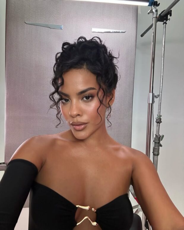 erros comuns ao fazer penteado cabelo curto cacheado