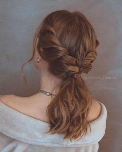 penteado cabelo preso volume