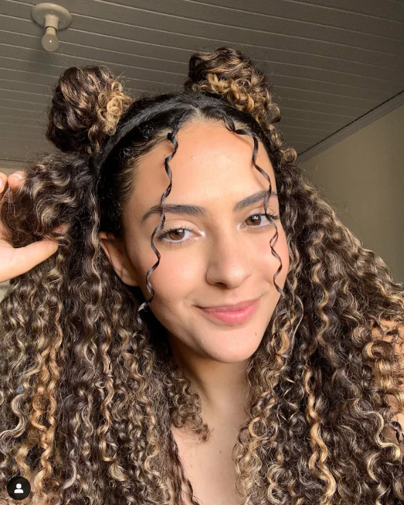 Produtos Essenciais para Penteados com Liguinha: Gelatinas e Cremes