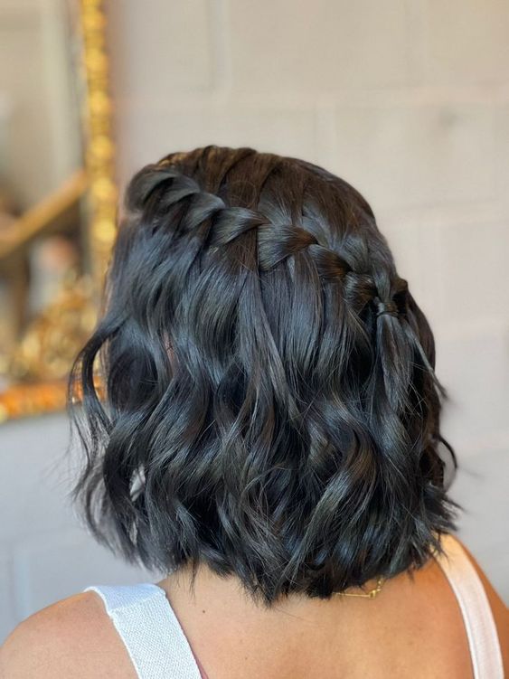 Como escolher o acessório perfeito para seu penteado de noiva curto
