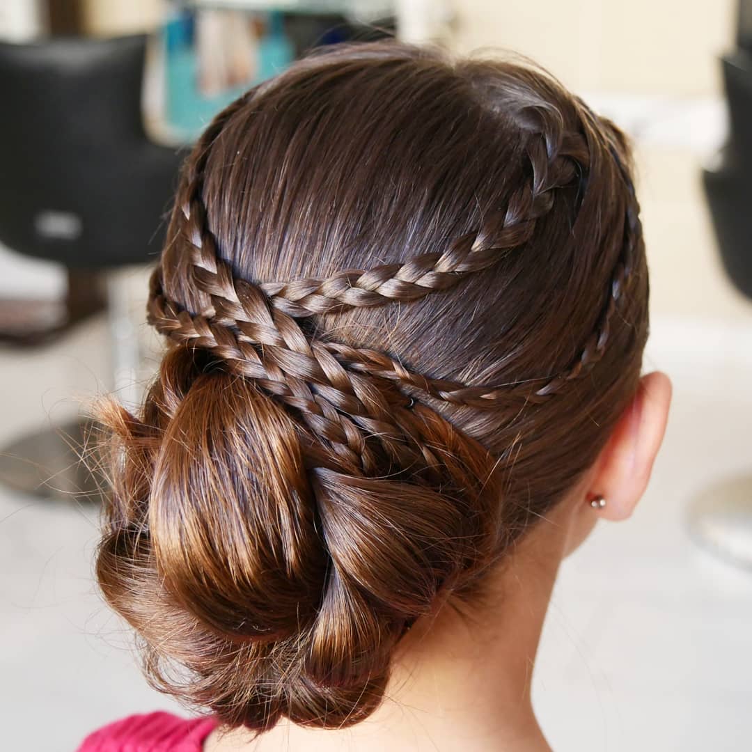 penteado para daminha de casamento