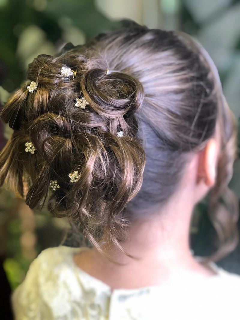penteado para daminha de casamento