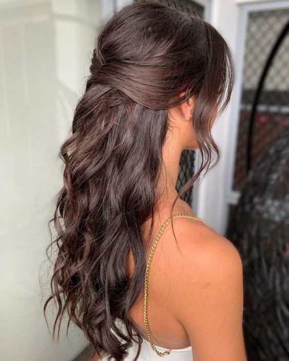 penteado para cabelo médio festa