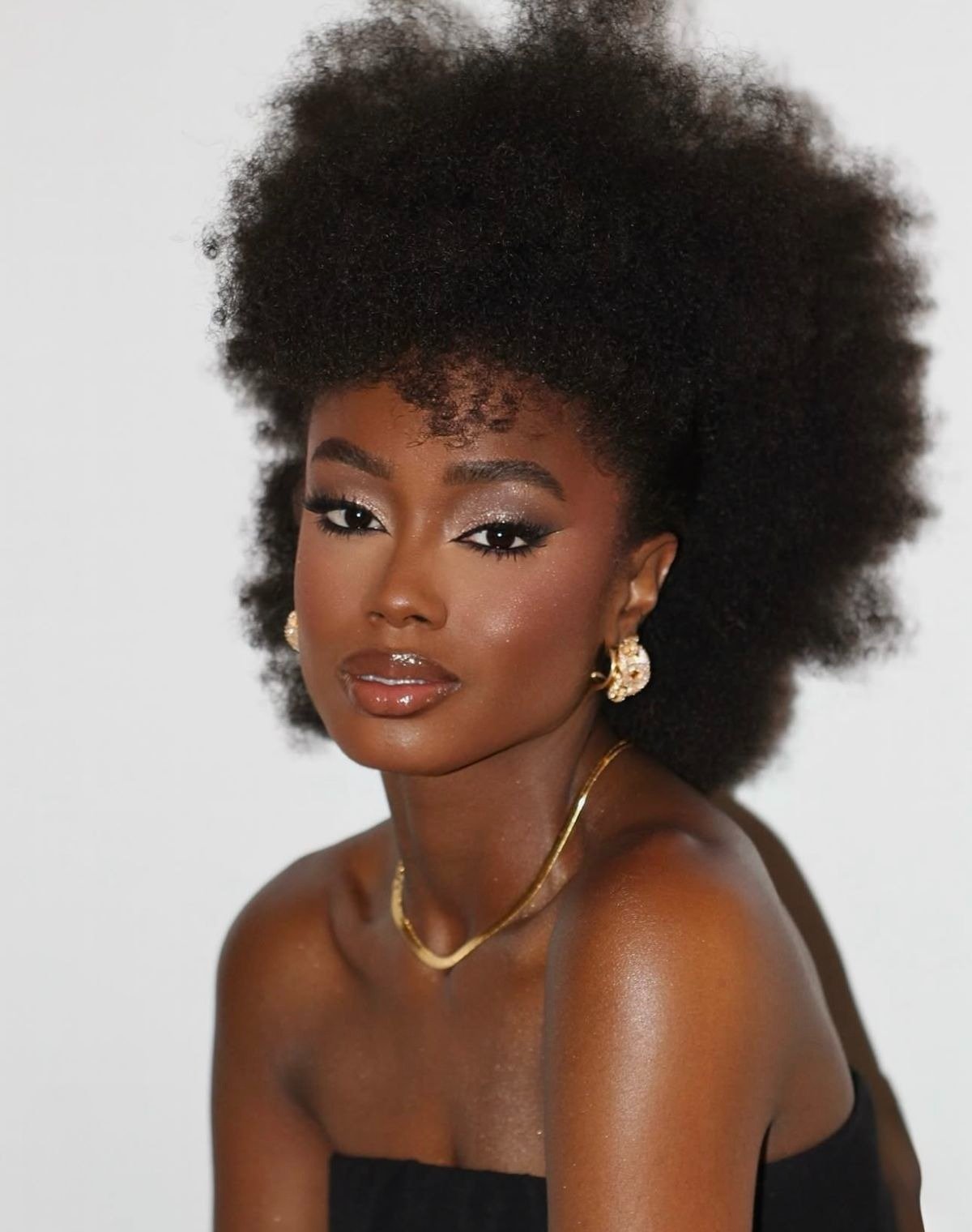 penteados afro para cabelo curto