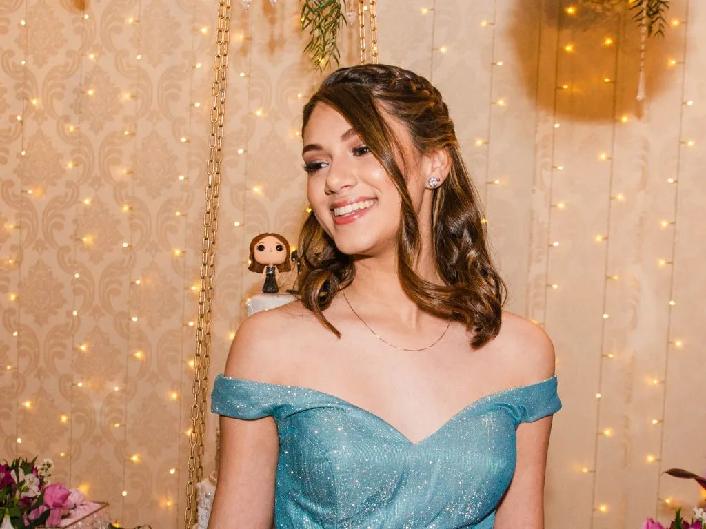 quanto custa um penteado jovem para festa