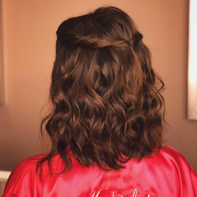 penteados com presilha cabelo ondulado