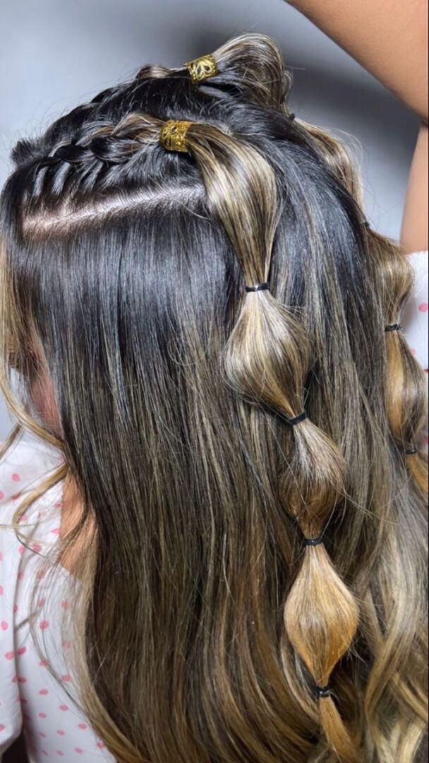 Tranças Modernas para Festa Junina: Boxeadora e com Fitas