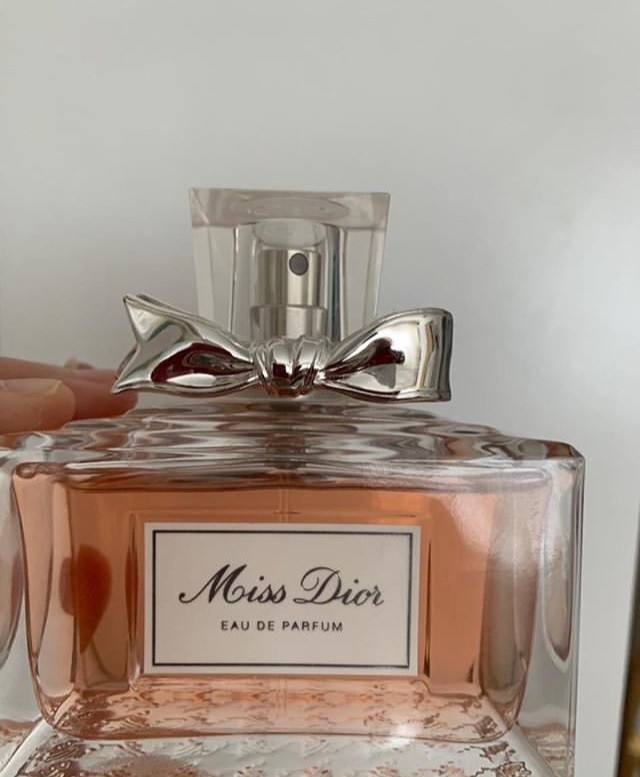 Miss Dior vs. J'adore: Qual a Fragrância Perfeita para Você em 2026?