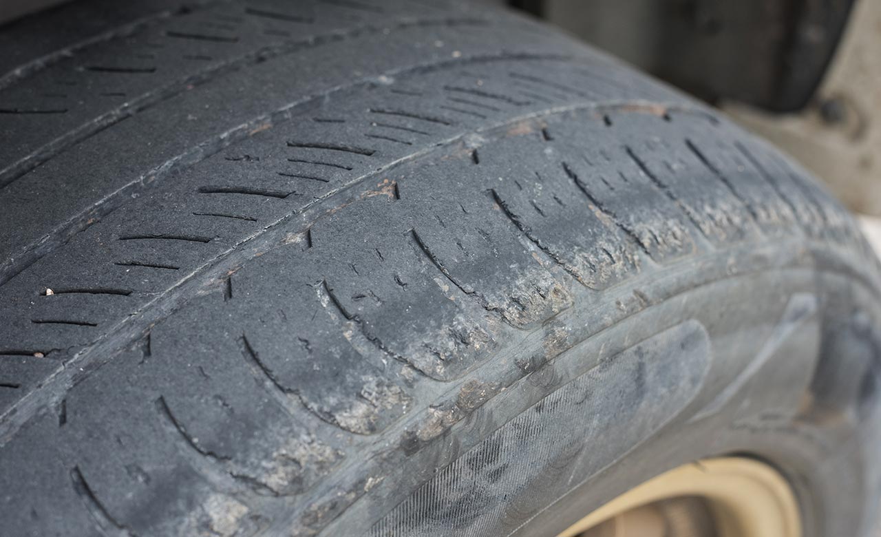 Como identificar o TWI do pneu e quando trocar?