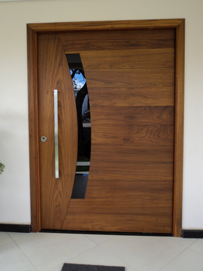 Ferramentas essenciais para ajustar portas de madeira