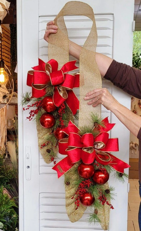 ideias criativas para decorar porta de natal