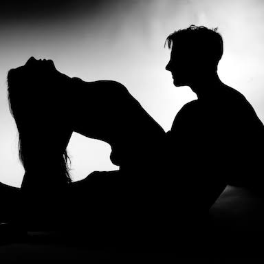 5 ideias de títulos:
1. Descubra as Posições Sexuais que Elevam o Prazer do Casal
2. Guia Completo: Posições Sexuais para Máxima Intimidade e Conexão
3. Transforme Sua Vida Sexual: Posições Inovadoras para Casais
4. Posições Sexuais para Todos os Momentos: Do Relaxamento à Intensidade
5. Exercícios e Comunicação: A Dupla Perfeita para um Sexo Incrível