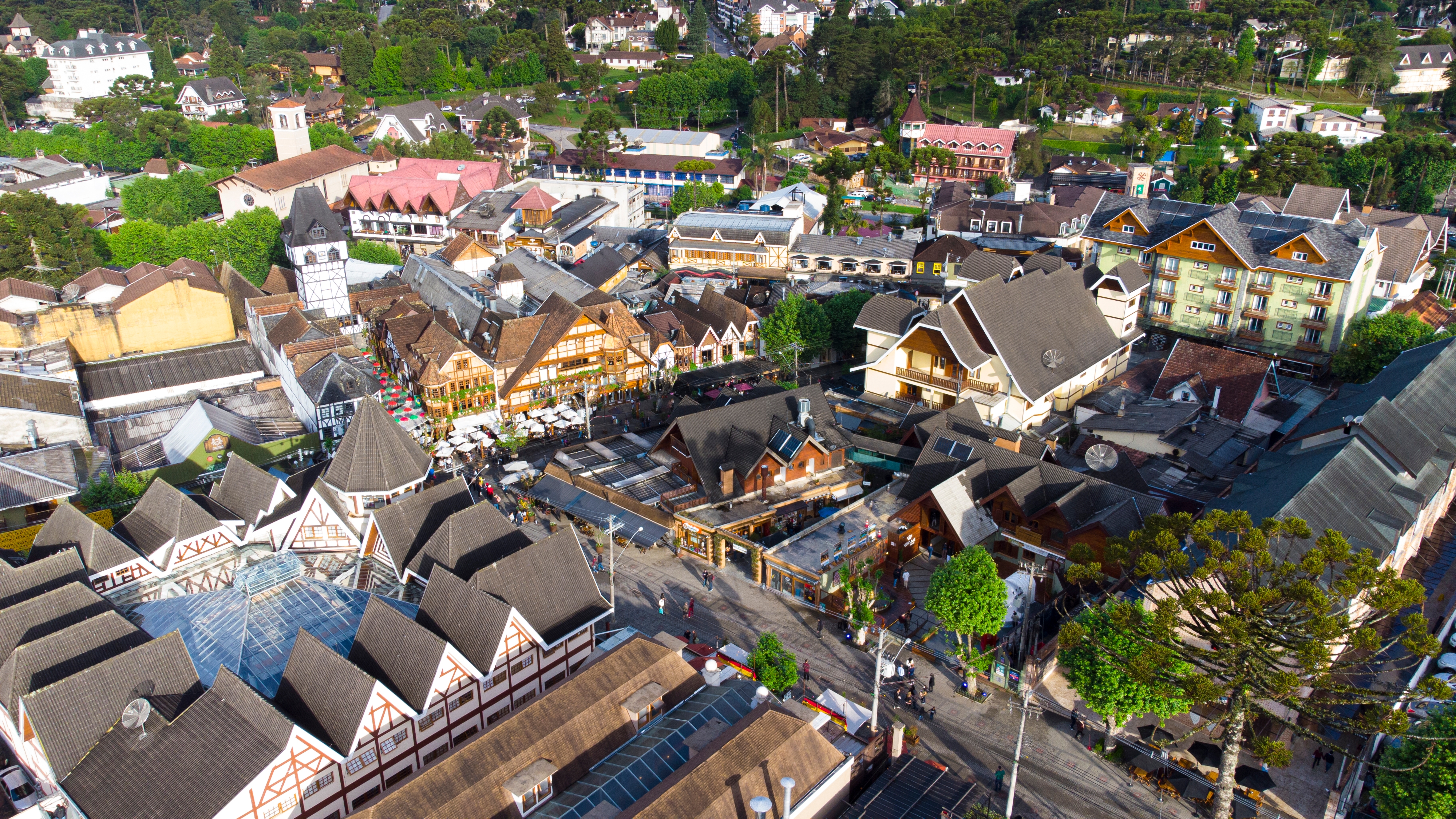 Praias do Nordeste com sol garantido em julho