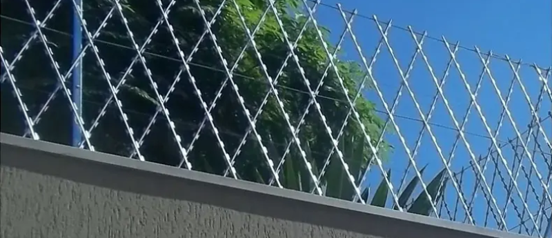 como proteger muro de chuva