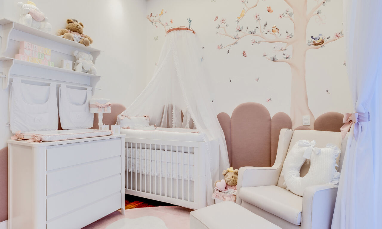 quarto de bebê feminino