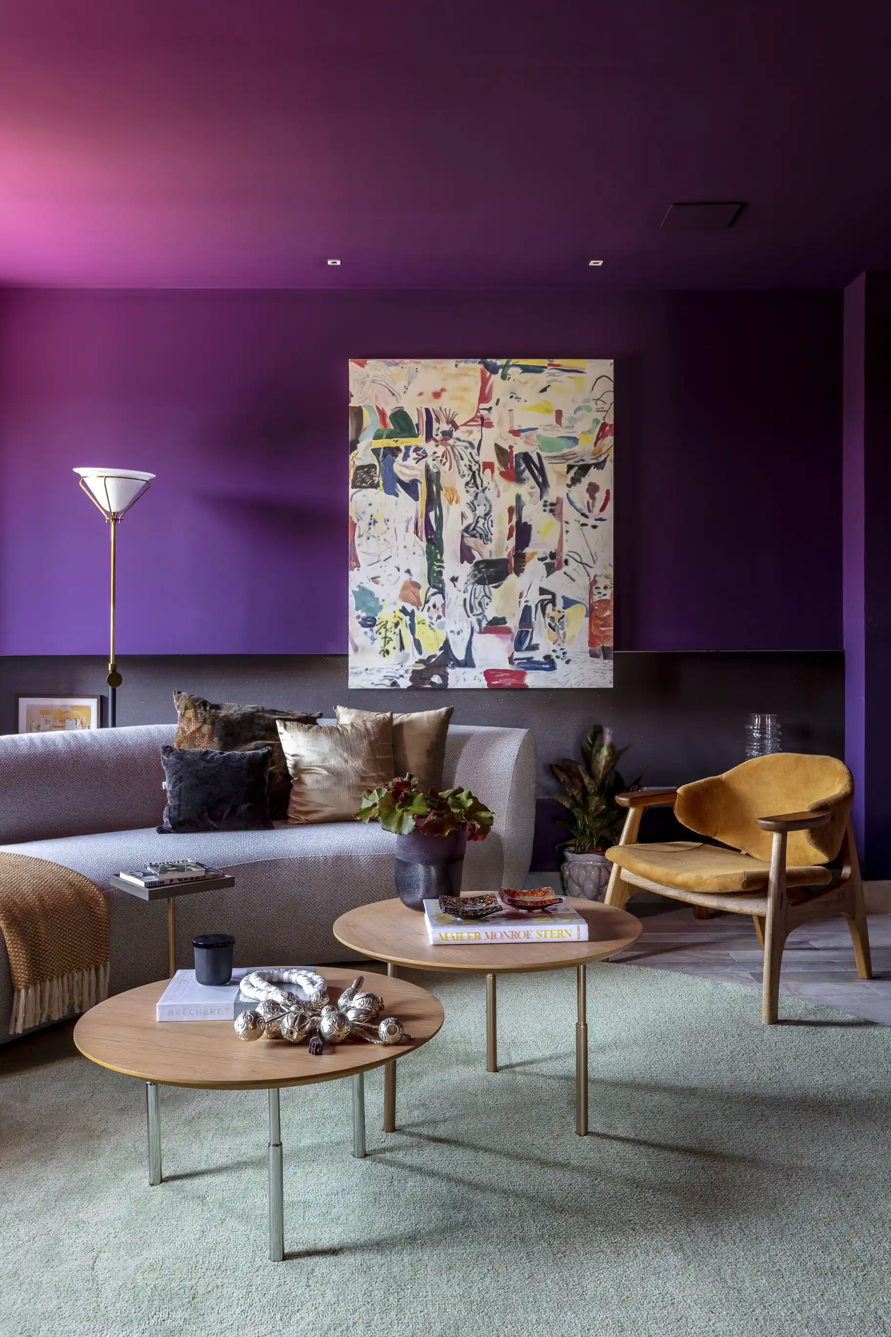 Guia Completo: Como Usar Roxo na Decoração de Cada Ambiente