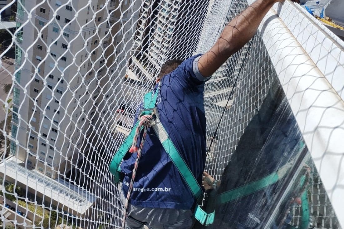 Normas e Regulamentações para Redes de Proteção em Condomínios: O Que Você Precisa Saber