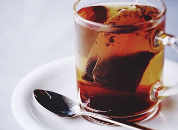 5 ideias de títulos:
1. Guia Completo: Escolhendo o Melhor Chá em Sachê para Cada Momento
2. Organização Perfeita: Soluções Criativas para Seu Cantinho do Chá
3. Sachê vs. Granel: Entenda as Diferenças e Qualidade da Infusão
4. Sabores do Mundo em Sachê: Descubra Novas Experiências de Chá
5. Dicas de Ouro: Como Aproveitar ao Máximo Seus Chás em Sachê