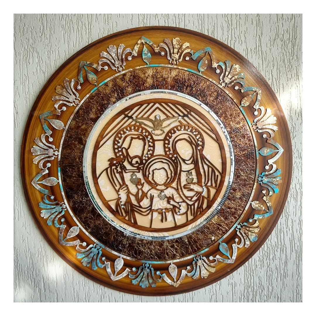 sagrada família vs decoração tradicional