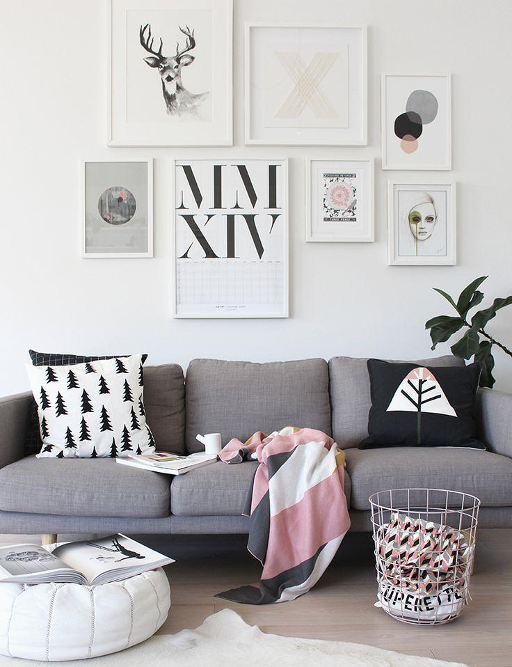 sala com sofá cinza decoração