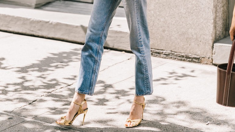 erros comuns ao escolher sapatos de salto