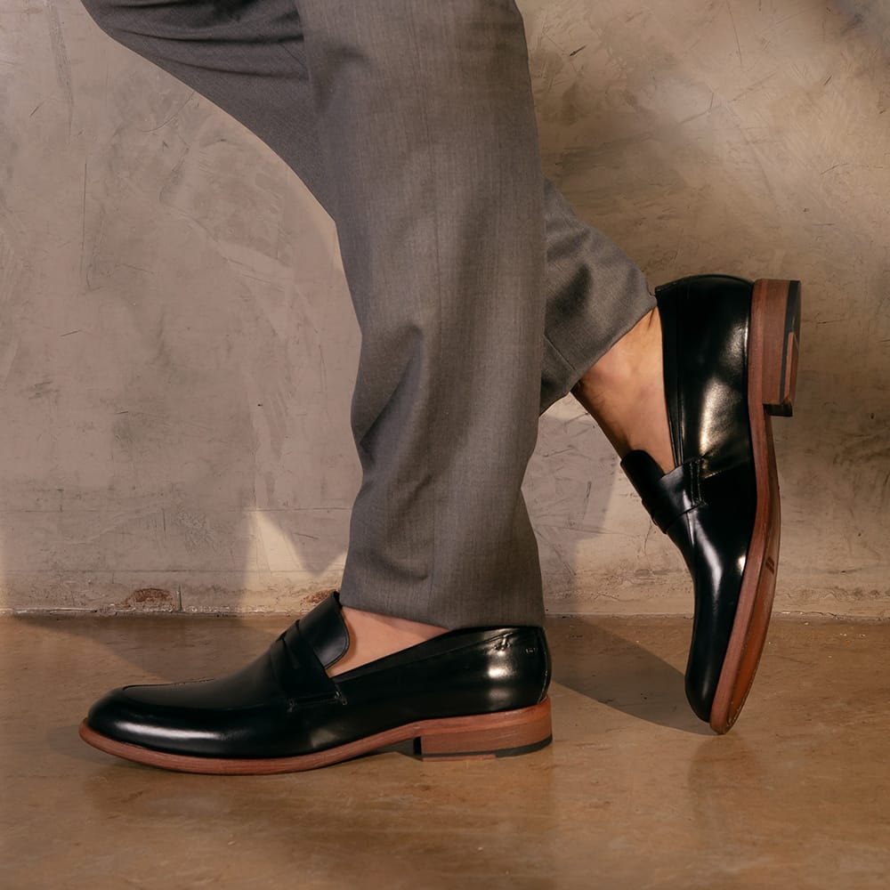 Loafer Feminino: Do Casual ao Formal com Elegância