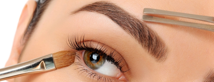 Guia Completo de Cuidados Diários para Sobrancelhas Saudáveis