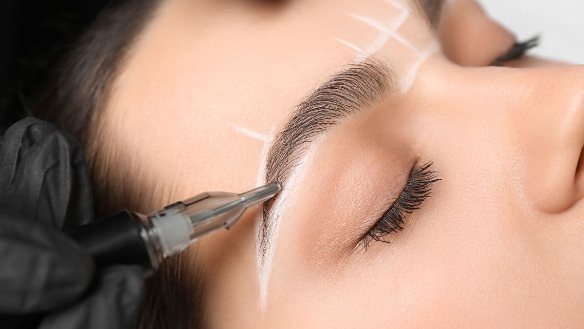 Maquiagem para Sobrancelhas: Dicas e Produtos Essenciais