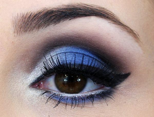 Descubra a Sombra Azul Perfeita para Realçar Seus Olhos Castanhos