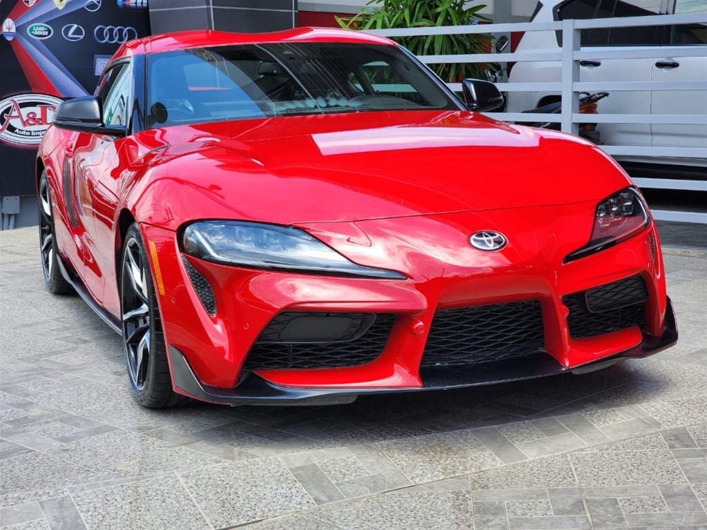 Supercarros Elétricos: O Futuro da Performance Automotiva