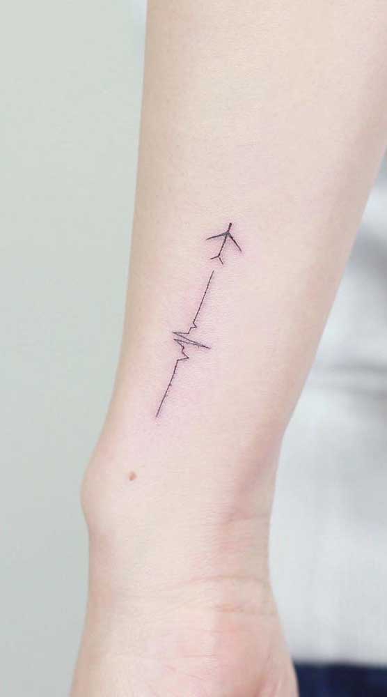 Combinações Criativas para sua Tatuagem de Batimento Cardíaco