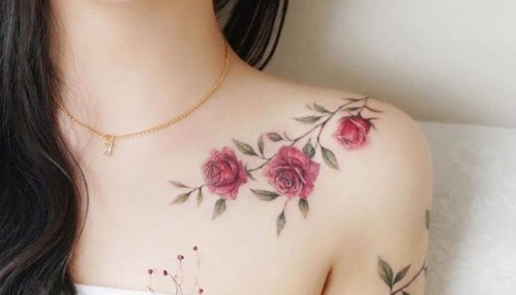 Guia Completo: Estilos de Tatuagem Floral para o Ombro