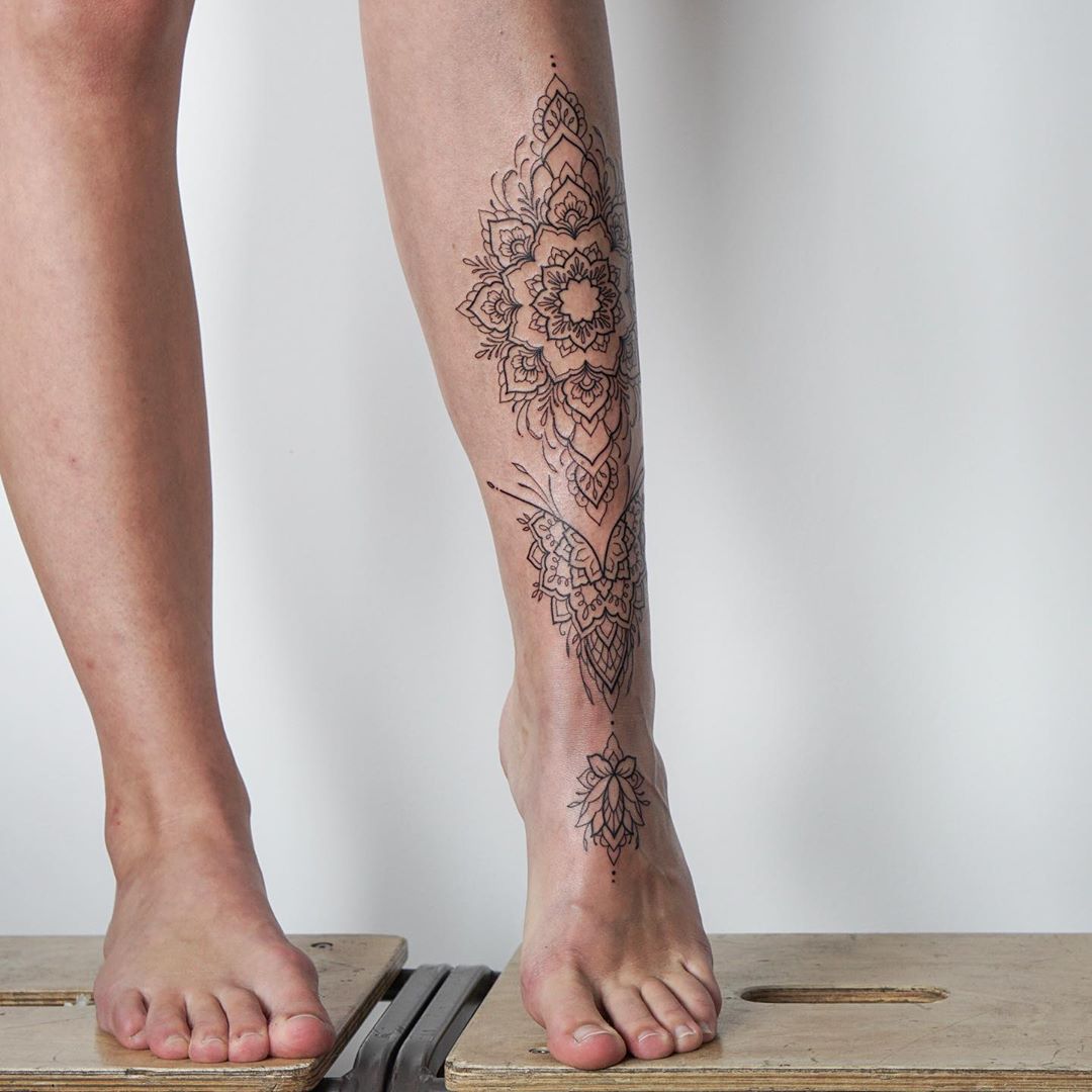 Tatuagens de Borboletas na Canela: Significado e Inspirações para Superar Desafios