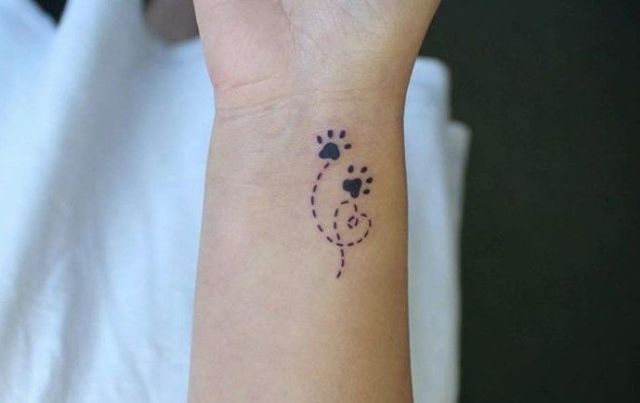 Tatuagem de Patinha de Cachorro: Uma Homenagem Eterna ao Seu Melhor Amigo