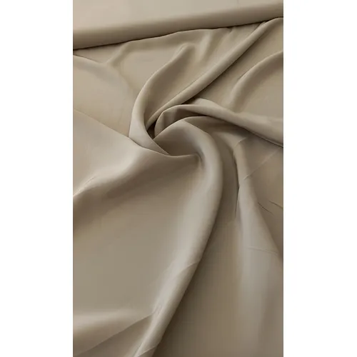 Guia Completo: Como Cuidar e Lavar Suas Peças de Seda Pura