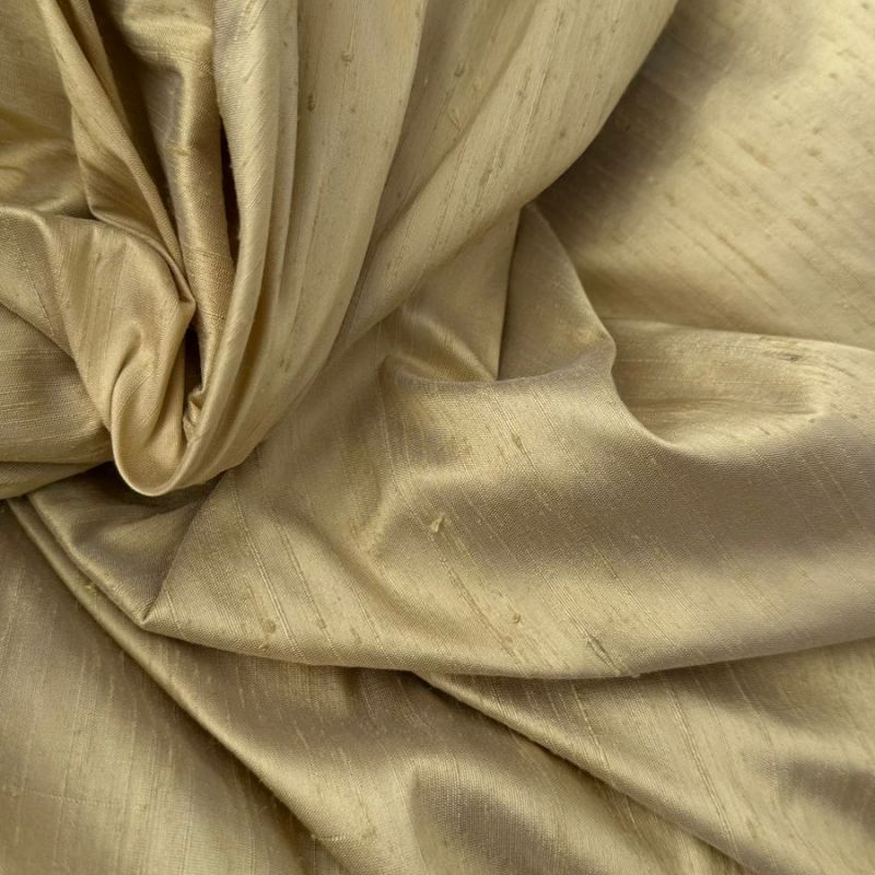 Investindo em Seda: Onde Encontrar os Melhores Preços por Metro