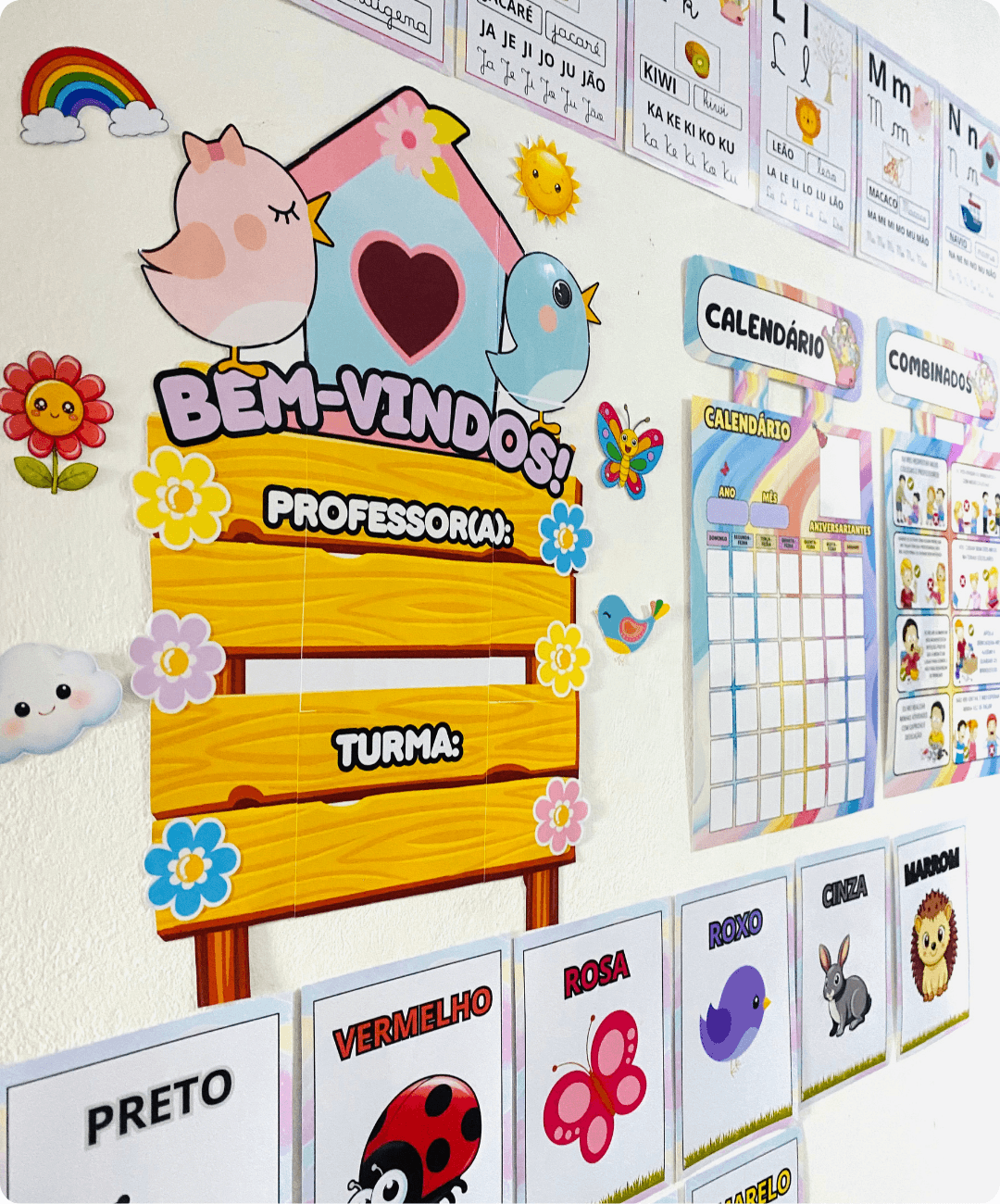 decoração sala de aula com EVA