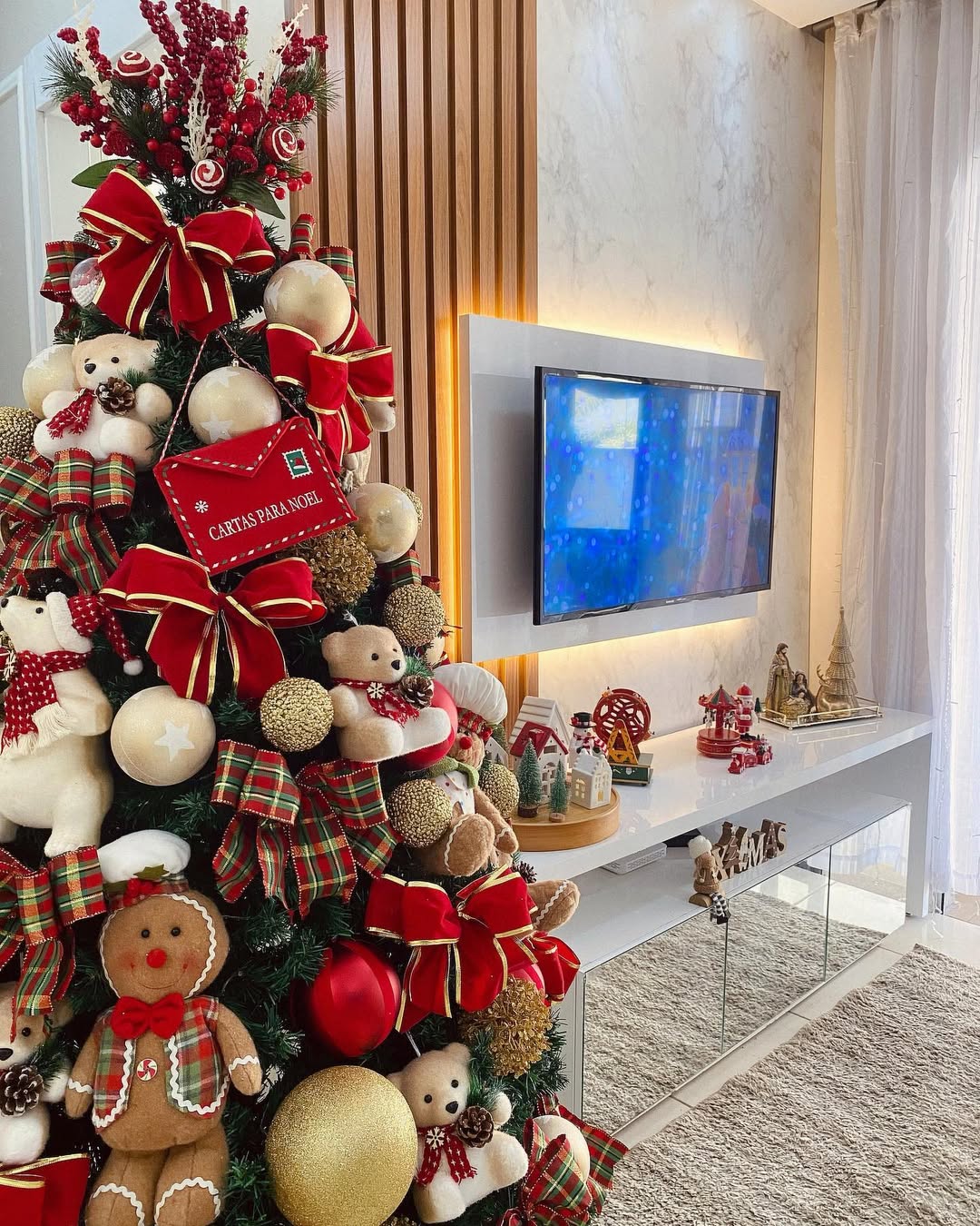 erros comuns ao decorar arvore de natal 2025