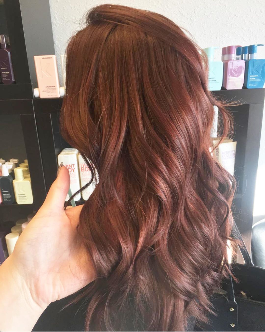 tinta castanho avermelhado