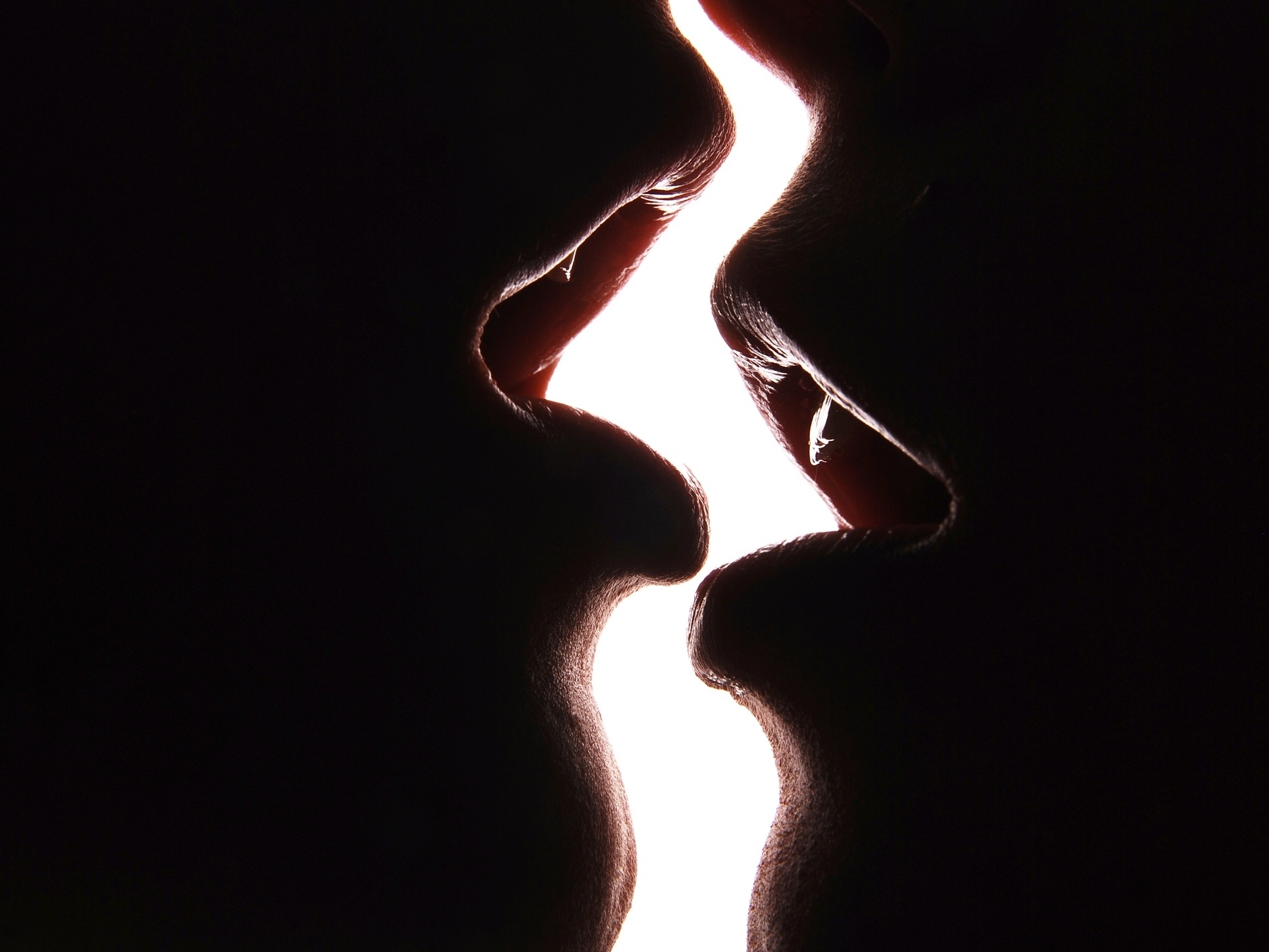 Guia Completo: Tipos de Beijos que Vão Deixar Seu Parceiro Sem Fôlego