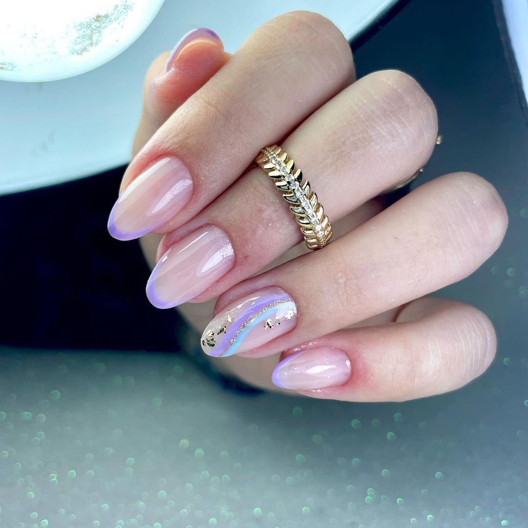 unha amendoada curta